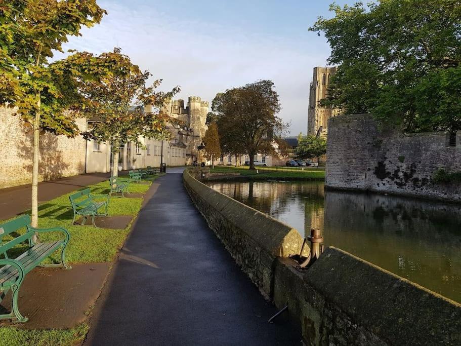 Cosy Studio Retreat In Wells, Somerset Zewnętrze zdjęcie